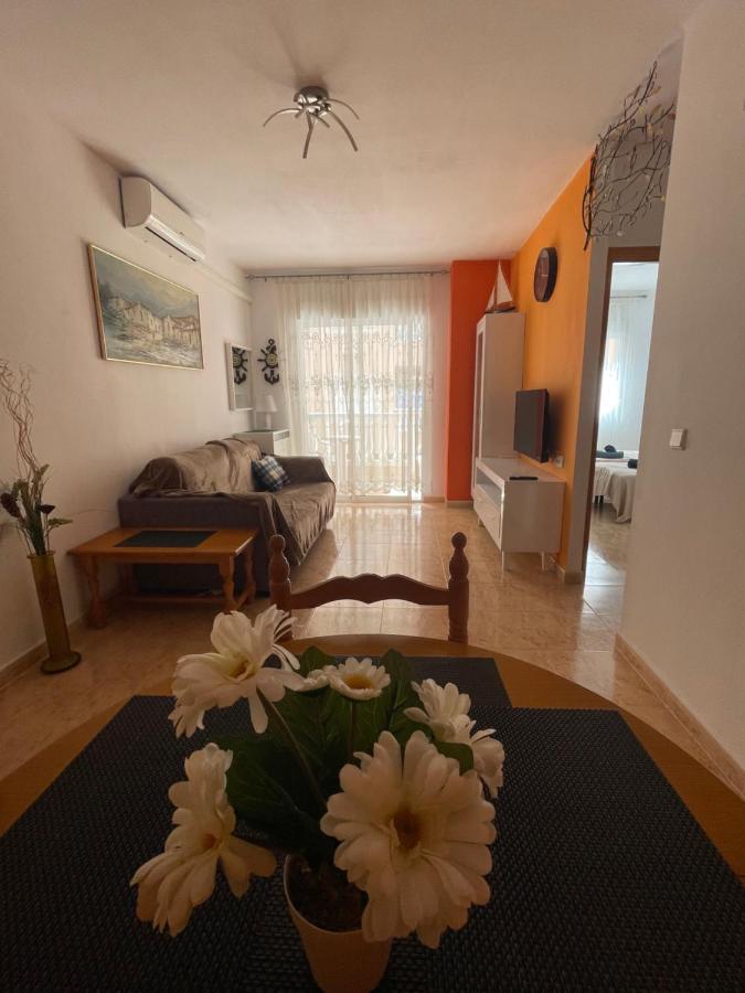Apartment Goya Torrevieja Exterior photo